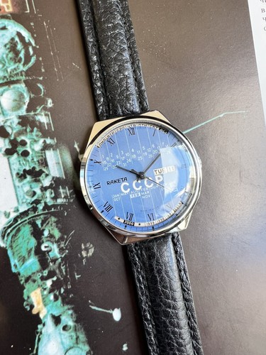 Montre raketa calendrier - montre,