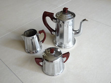 SERVICE A CAFE ESTAMPILLE CUIVRE CHROME CAFETIERE SUCRIER POT A LAIT BAKELITE