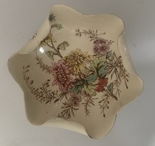 Coupe tripode faïence de