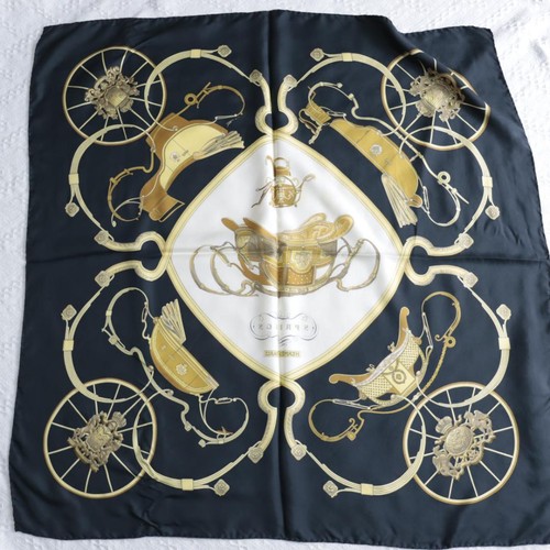 écharpe soie hermes carre - en,