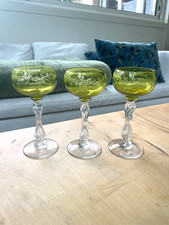 ancien verre à vin en cristal de  Saint Louis en couleur modèle Micado ( unité )