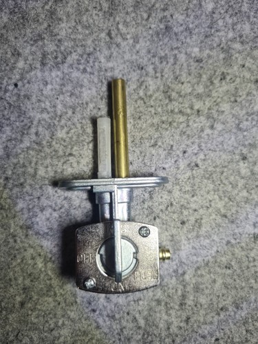 Robinet essence yamaha - robinet,