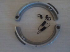 MACHOIRES EMBRAYAGE PEUGEOT 101/102/103/104/GL10/GT10/TSE.....