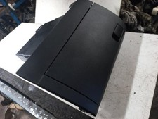 Boite a gants VOLKSWAGEN POLO