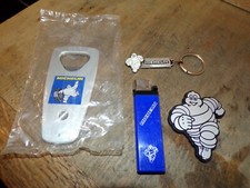 Lot decapsuleur porte clé