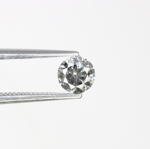 Diamant rond naturel - , taille