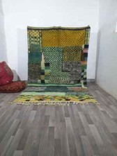 Costume tapis coloré marocain