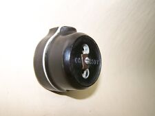 Ancienne Prise En Porcelaine