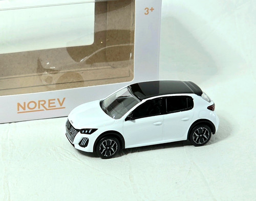 Peugeot 208 blanc - 208,