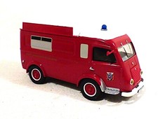 RENAULT 1000 KG POMPIERS VAL D'OISE AVEC DEFAUT - CORGI 1/43 ED LIMIT 2618 EX.