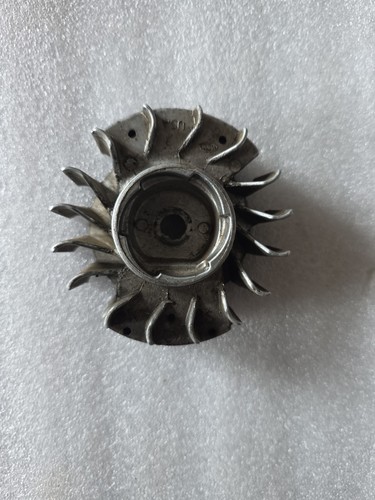 Volant moteur pour - volant,