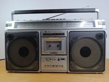 ghettoblaster boombox vintage Sharp GF-8686 