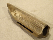 Outil ancien coffin en bois   étui de pierre à aiguiser art populaire  ferme