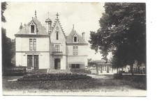 33  PESSAC  CHATEAU PAPE