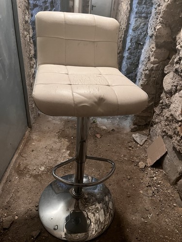 Tabouret bar pivotant - bar,