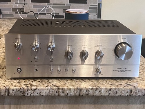 Onkyo integrated stereo - a-5,