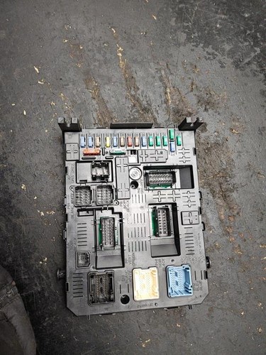Boitier bsi peugeot - bsi,