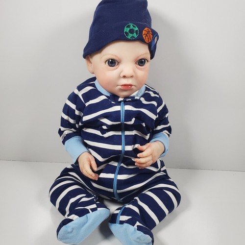 Reborn baby doll realistic - 18",