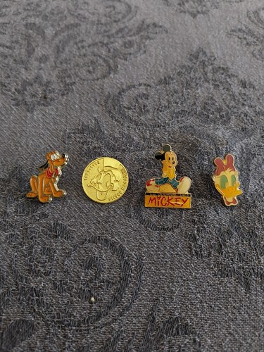Pin pins disney pluto - 4,