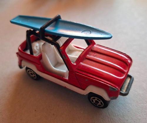 Voiture miniature ancienne - voiture,