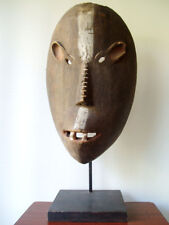 Masque + socle NGBAKA, NGOMBE
