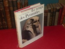 [ARTS "UNIVERS DES FORMES"] J.LECLANT / LE TEMPS DES PYRAMIDES -  Beau Livre