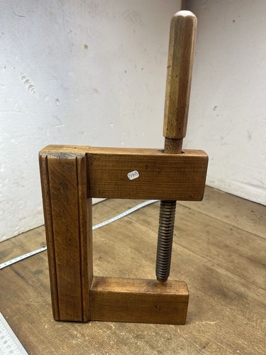 Serre joint outil ancien - outil,