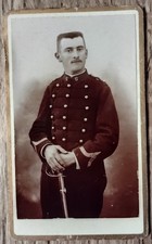 Photo CDV Militaire n°6 sur le col, sabre. Sous-officier ou Officier. Anonyme 