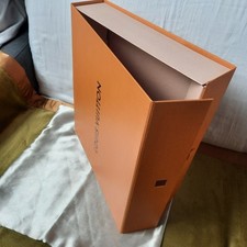 boîte vide louis vuitton avec