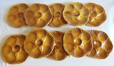 10 ASSIETTES A HUITRES