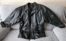 VESTE LONGUE EN CUIR NOIR ENTIEREMENT DOUBLEE