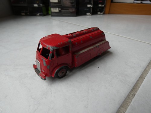 Ford citerne esso - ford,