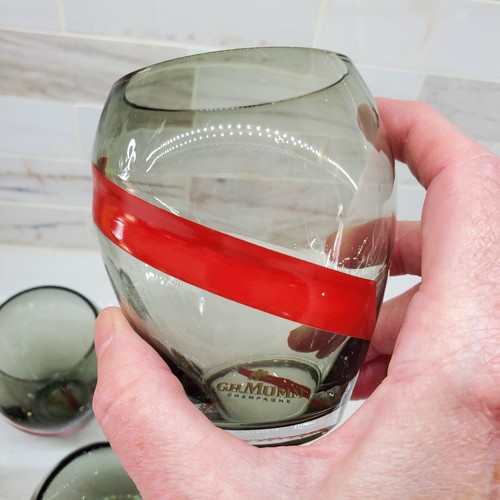 Mumm the cloupe glassware - gh,