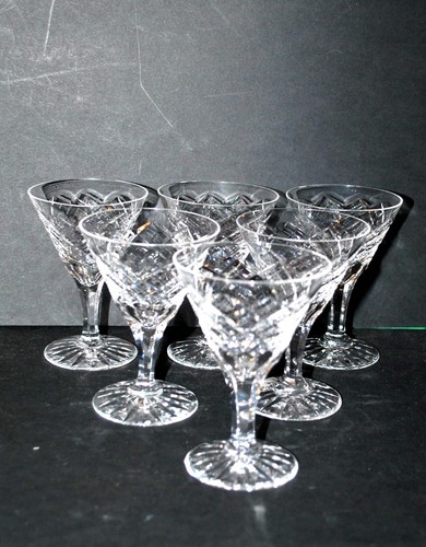 Lot verres pied - à, cristal