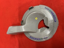 PIECE DETACHEE  - Cache filtre Dyson DC05