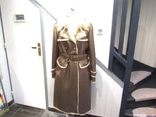 MANTEAU LONG FAUSSE FOURRURE T 40 ET DIEU CREA LA FEMME