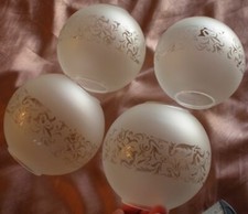 4 globes de lampe / lustre /
