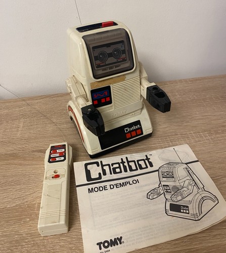 Tomy chatbot robot - tomy,