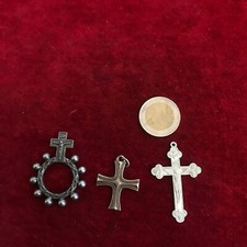 bijoux croix ancienne N59