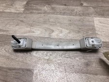 Poignee de maintien avant