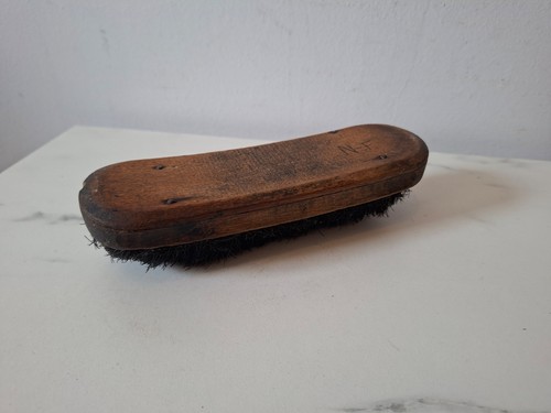 Brosse brodequins poilu - brosse,