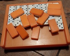 Jeu de domino vintage