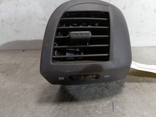 Aerateur tableau de bord avant droit NISSAN MICRA 3 PHASE 1 68760-AX700