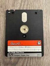 Une disquette Amsoft Amstrad