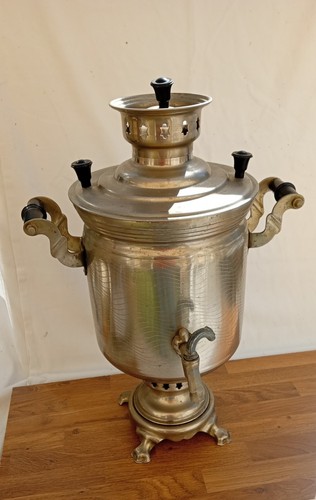 Ancien samovar russe - ancien,