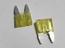 5 mini fusibles fuse 20A auto moto scooter car 16x11 mm