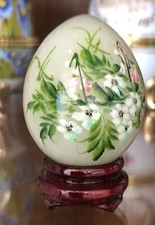 Oeuf peint décors floral