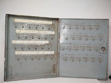 Vintage Armoire Clés Métal Industriel 48 Clés Murale Design Solide Brocante