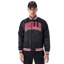 New Era NBA Appliques Satin Chicago Bulls Veste Blouson Bombardier Noir 46271