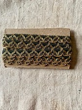 galon noir et doré ,couture